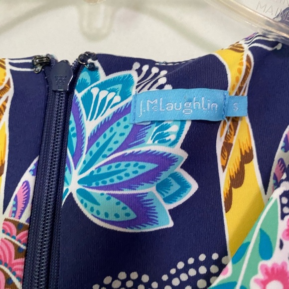 J.McLaughlin Sophia Print Knit Crew Neck Sleeveless Sheath Dress - Picture 3 of 4